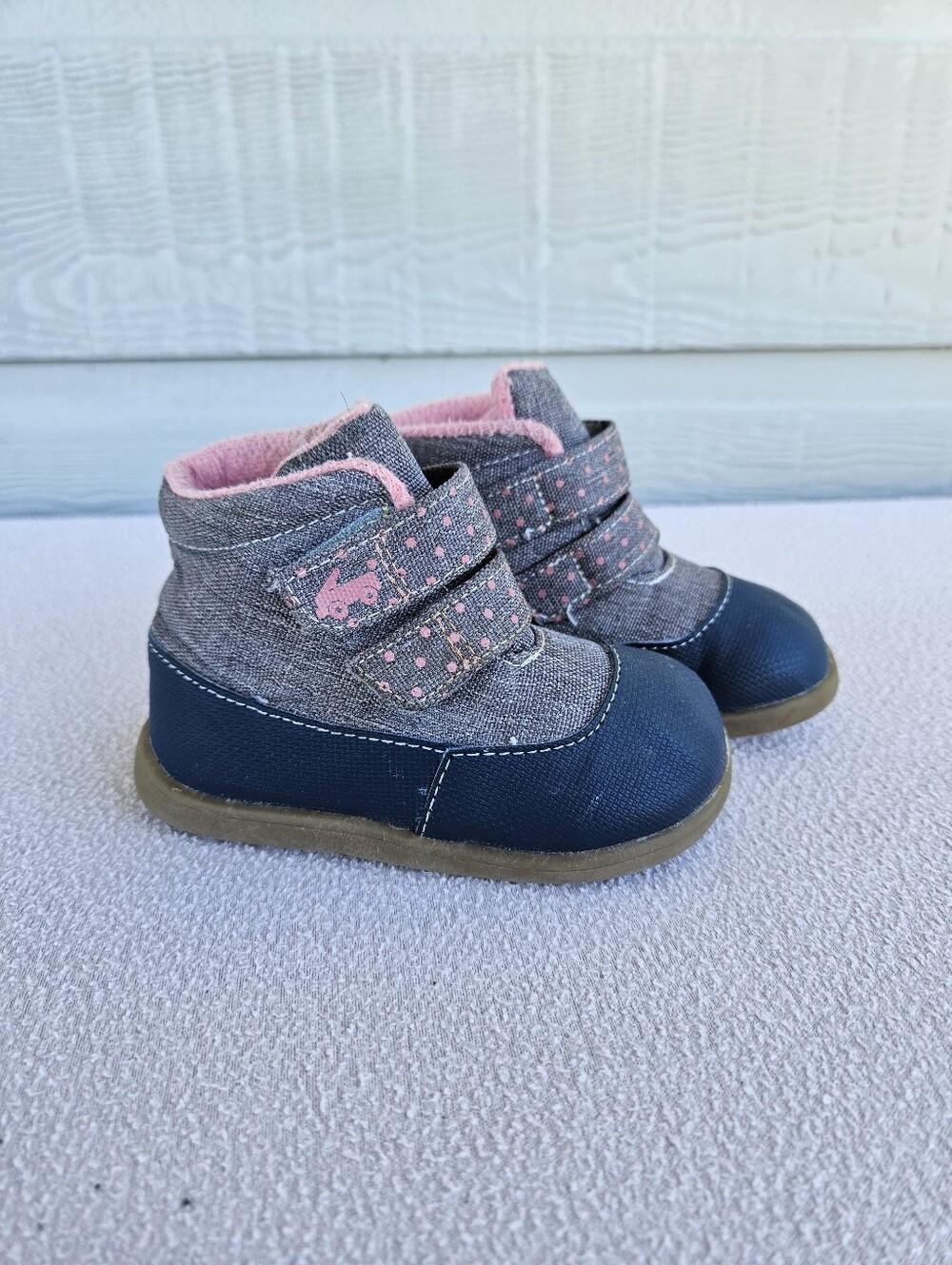 See Kai Run Basics Ashton High Top Winter Boots Toddler SZ 6 Grey Ankle Hook